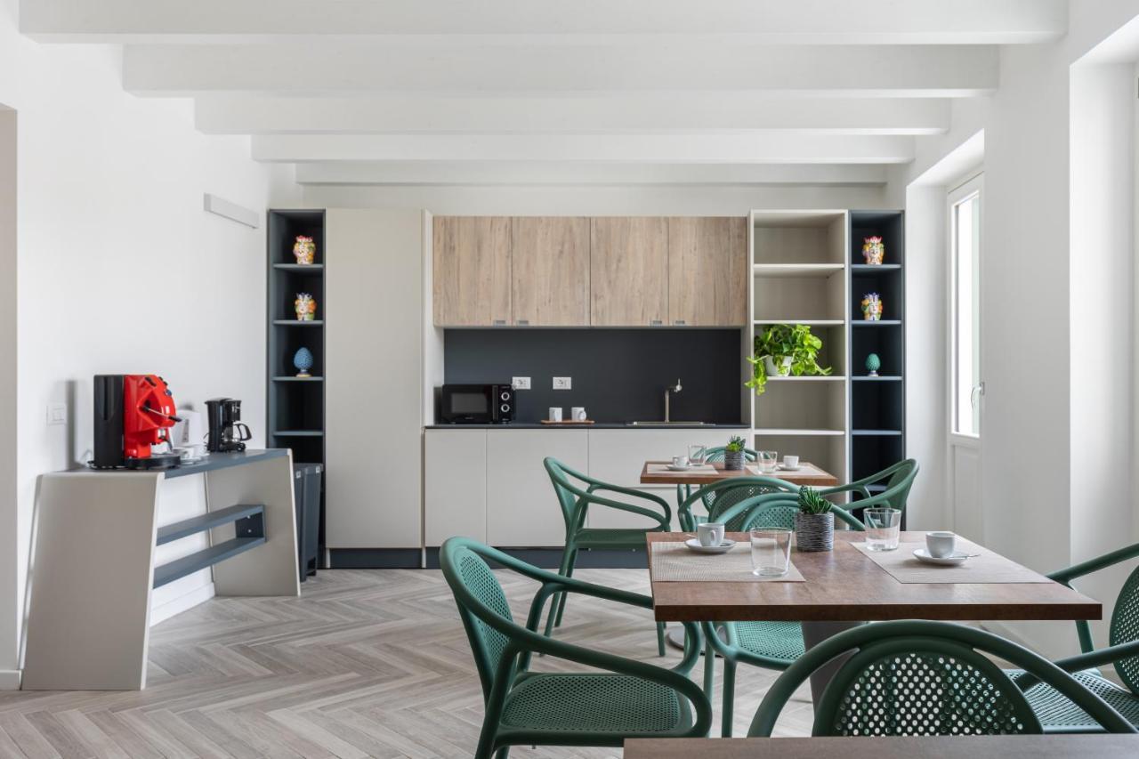 Principe Di Paterno - Budget Double Rooms & Breakfast Palermo Exterior photo